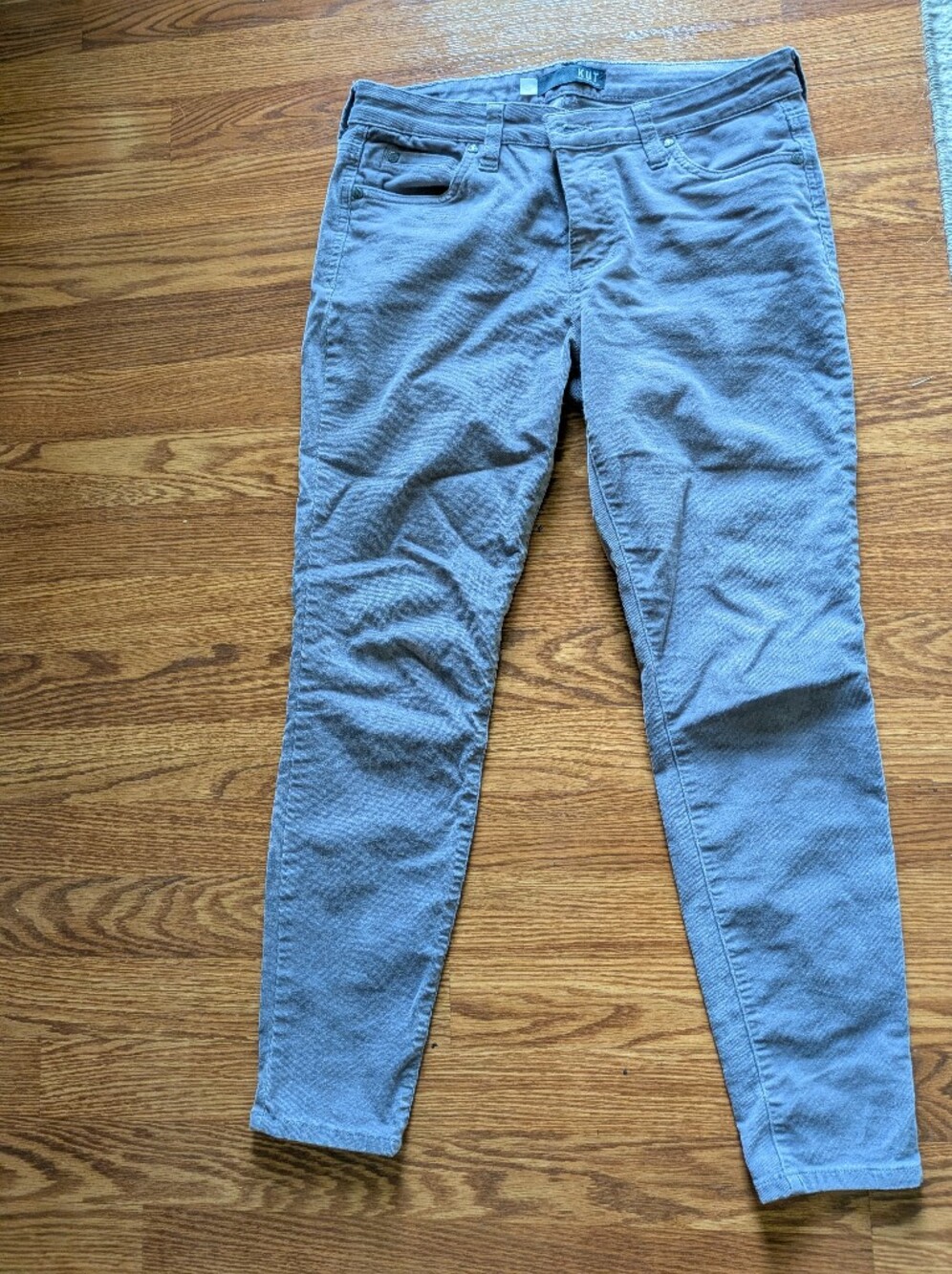 Kut from the Kloth Skinny Corduroy Pants in Light Purple Wash
